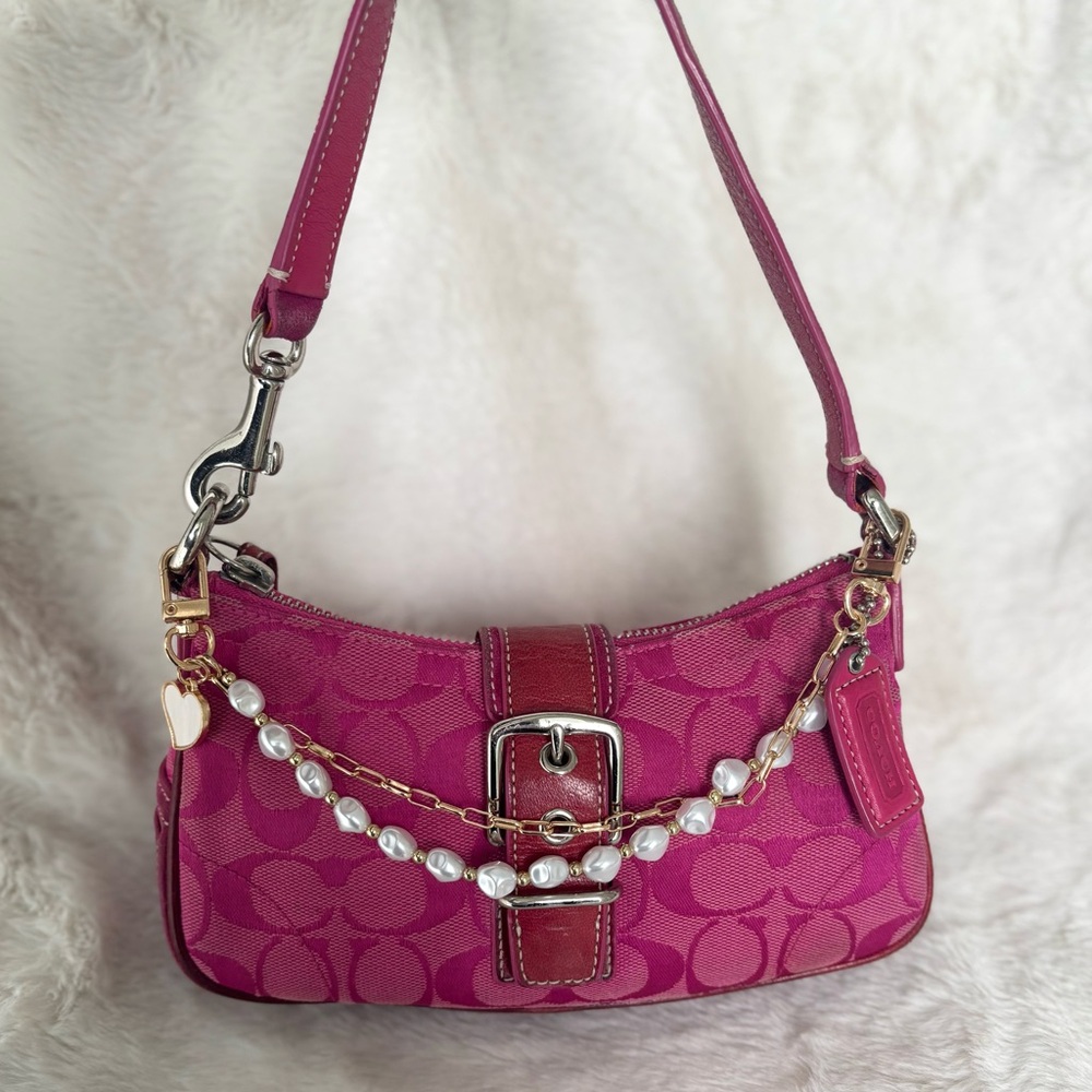 vintage Coach hot pink signature Demi buckle bag